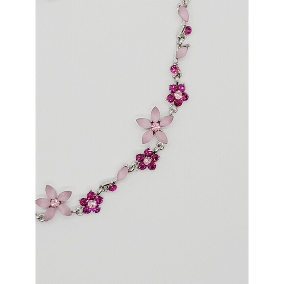 NWT Rhodium plated Cubic Zirconia necklace and earrings set - Picture 2 of 4